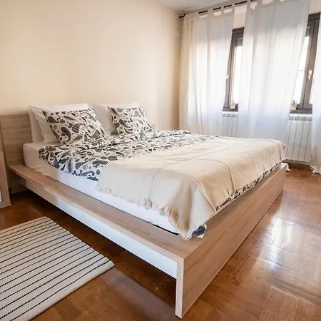 Apartment Desire, Center Terazije *